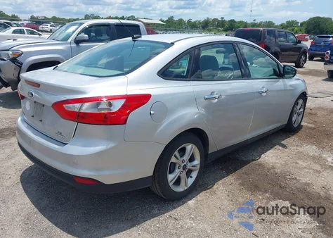 2014 Ford Focus Se z USA, uszkodzony, nr VIN 1FADP3F2XEL204016